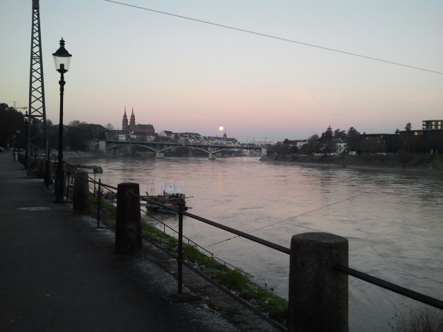 Setting moon over the Rhine on my morning run the day after skiing.